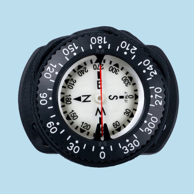 Termo Industria standard compass on a black bungee mount, dial and bezel from above