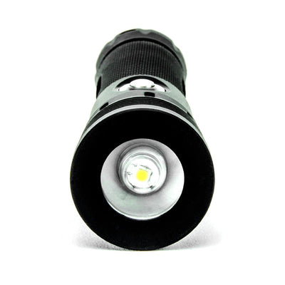 Tovatec Fusion 1550 dive light, front view of the lens