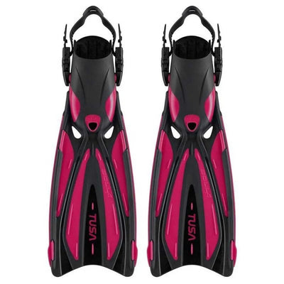 Tusa Solla fins in Hot Pink
