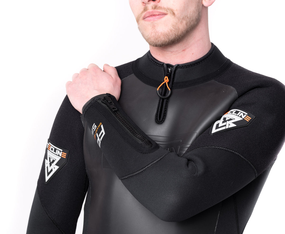 Tecline Proterm 5 mm overall wetsuit, full-length front view on a diver